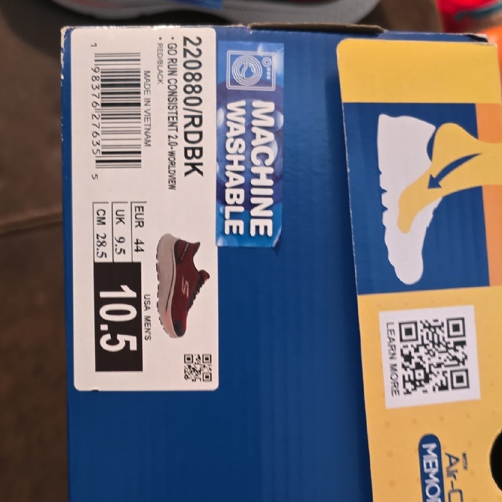 Skechers Red and Black Athletic Shoes - Picture 7 of 8
